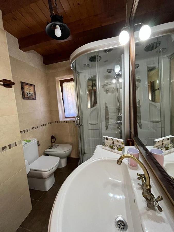 Villamerceditas Rasines Exteriör bild